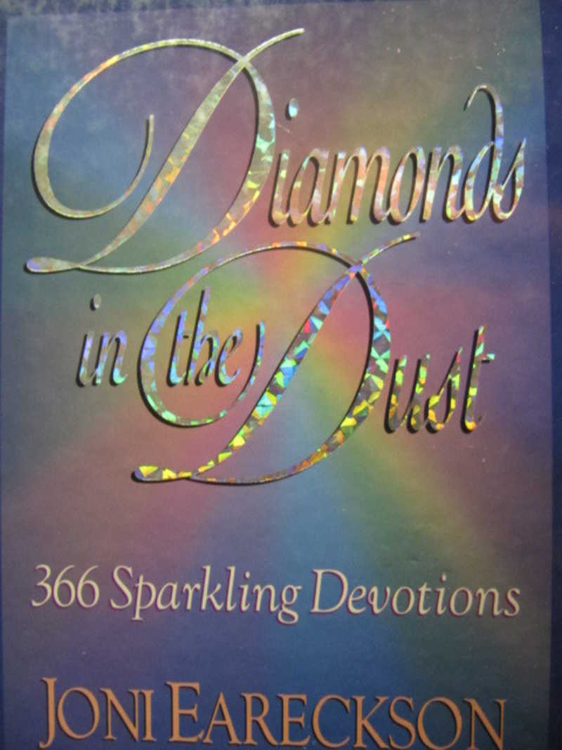 Diamonds in the dust. 366 sparkling devotions